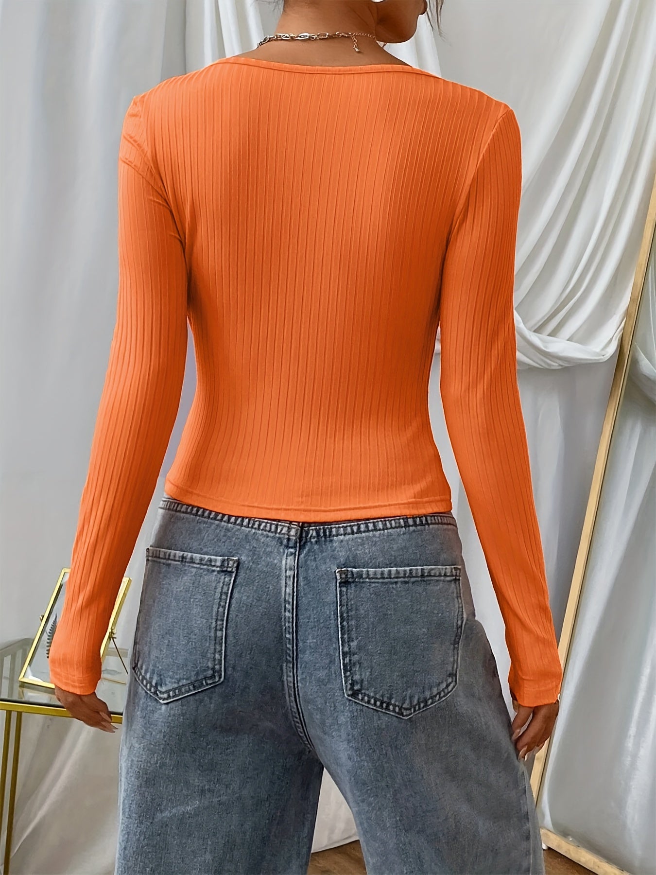 SQUAD – Langarmshirt mit Square-Neck