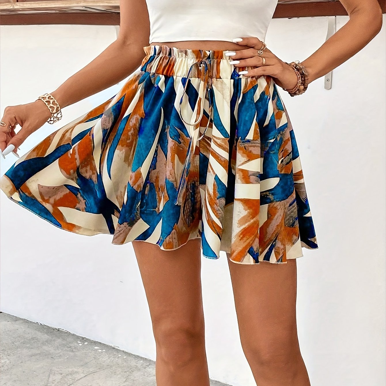 VIVA – High-Waist Shorts