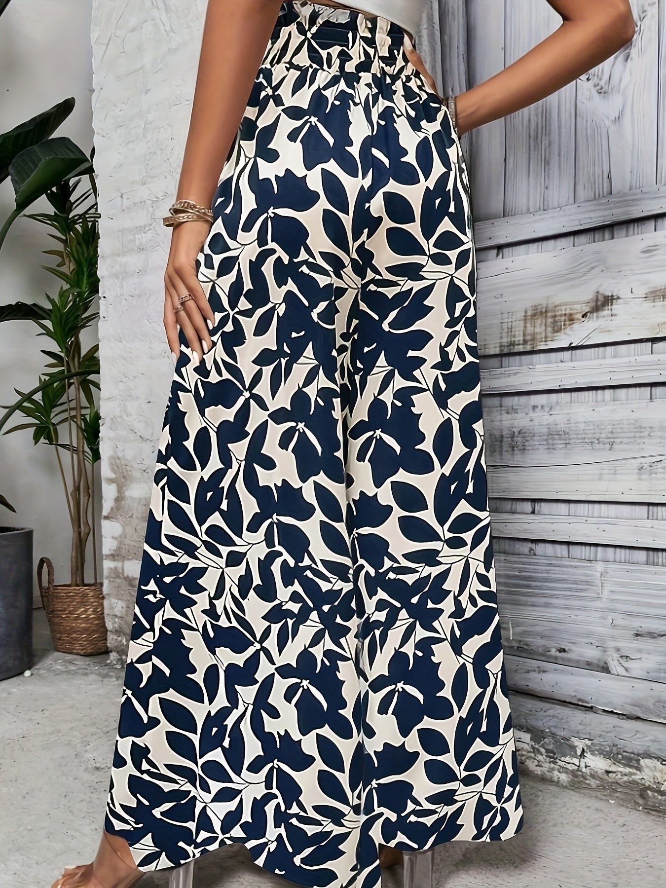 BOHO – Weitbein-Hose mit Blumenprint