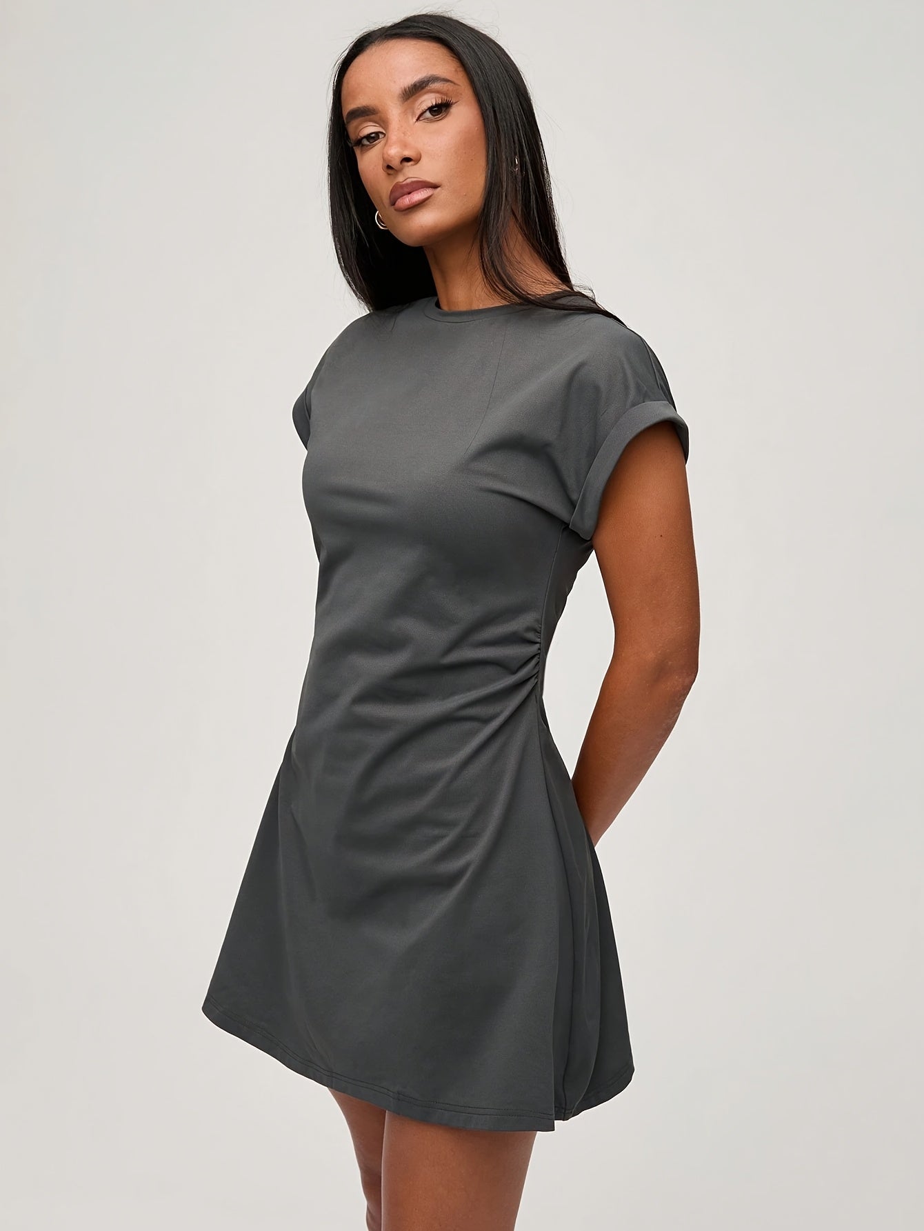 DRES – Minikleid mit Raffungen