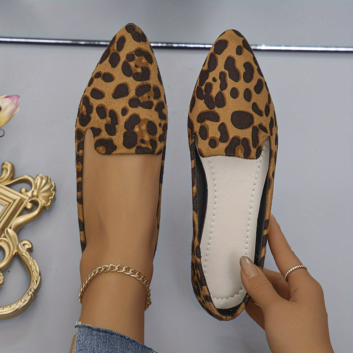 LEO – Modische Leopard-Print Slip-On Loafers