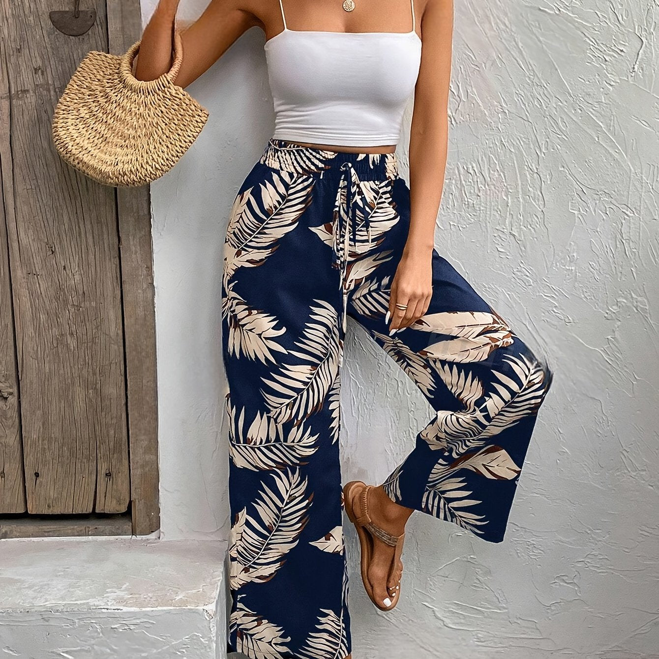 FLORY – Blumenhose mit Fake-Kordelzug & weitem Bein