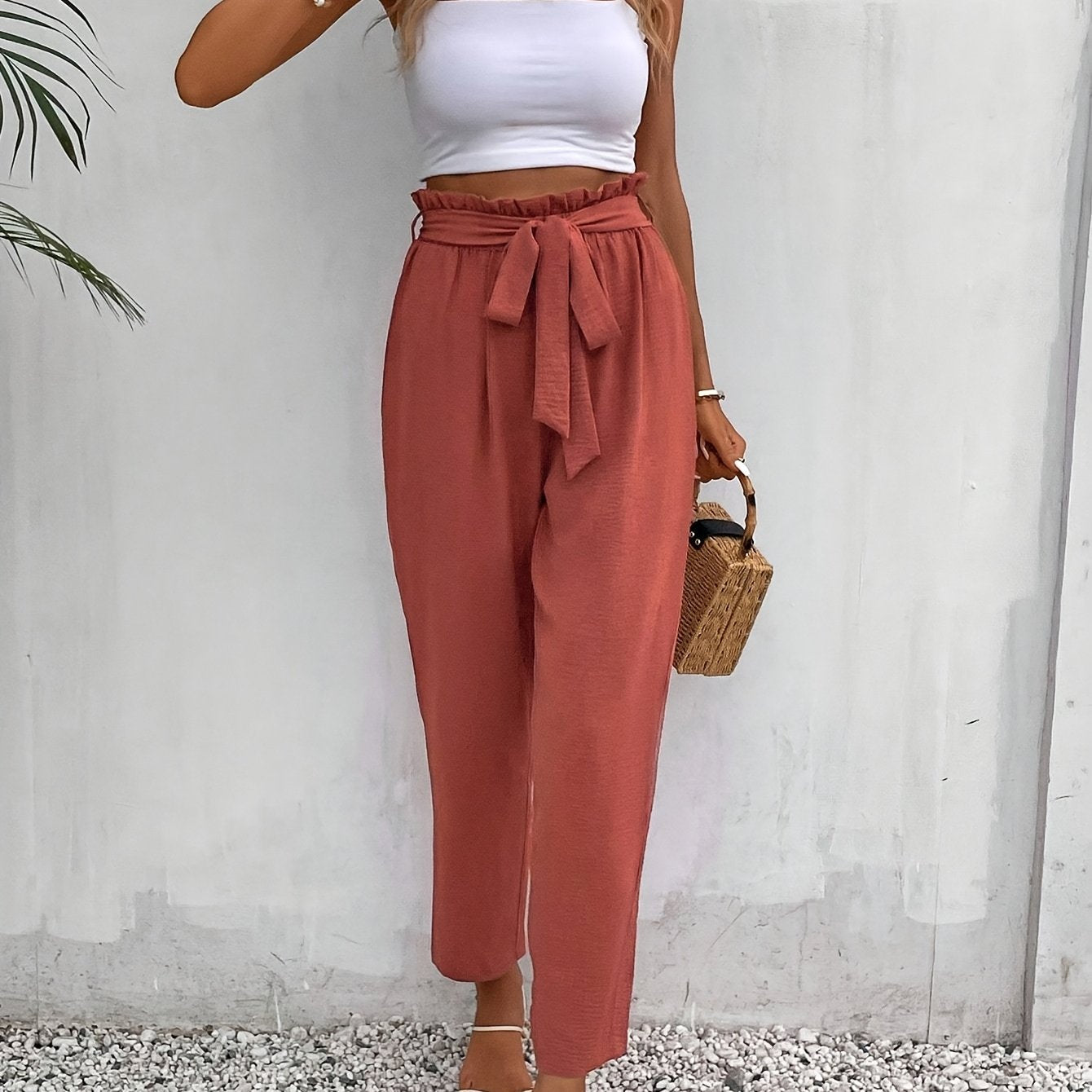 BOWY – Karottenhose mit Schleifendetail