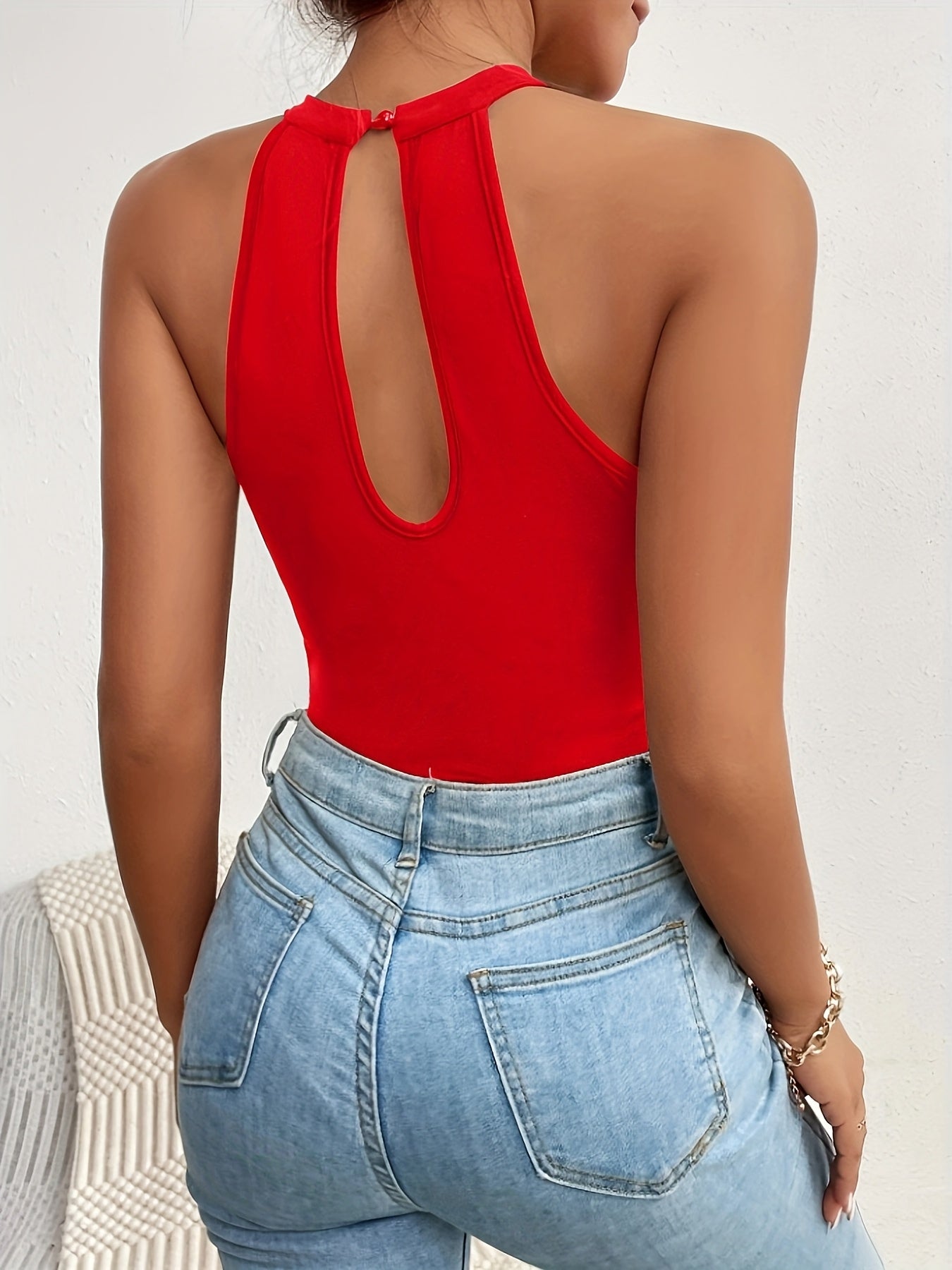 CUT-OUT – Bodysuit