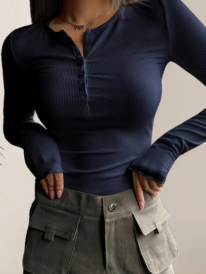 HENY – Langarm Henley-Shirt mit Stretch-Rippstruktur