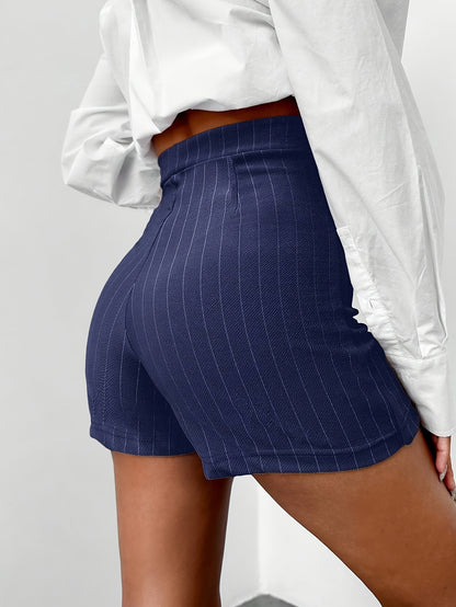 TRIPE – Gestreifte Damen Shorts