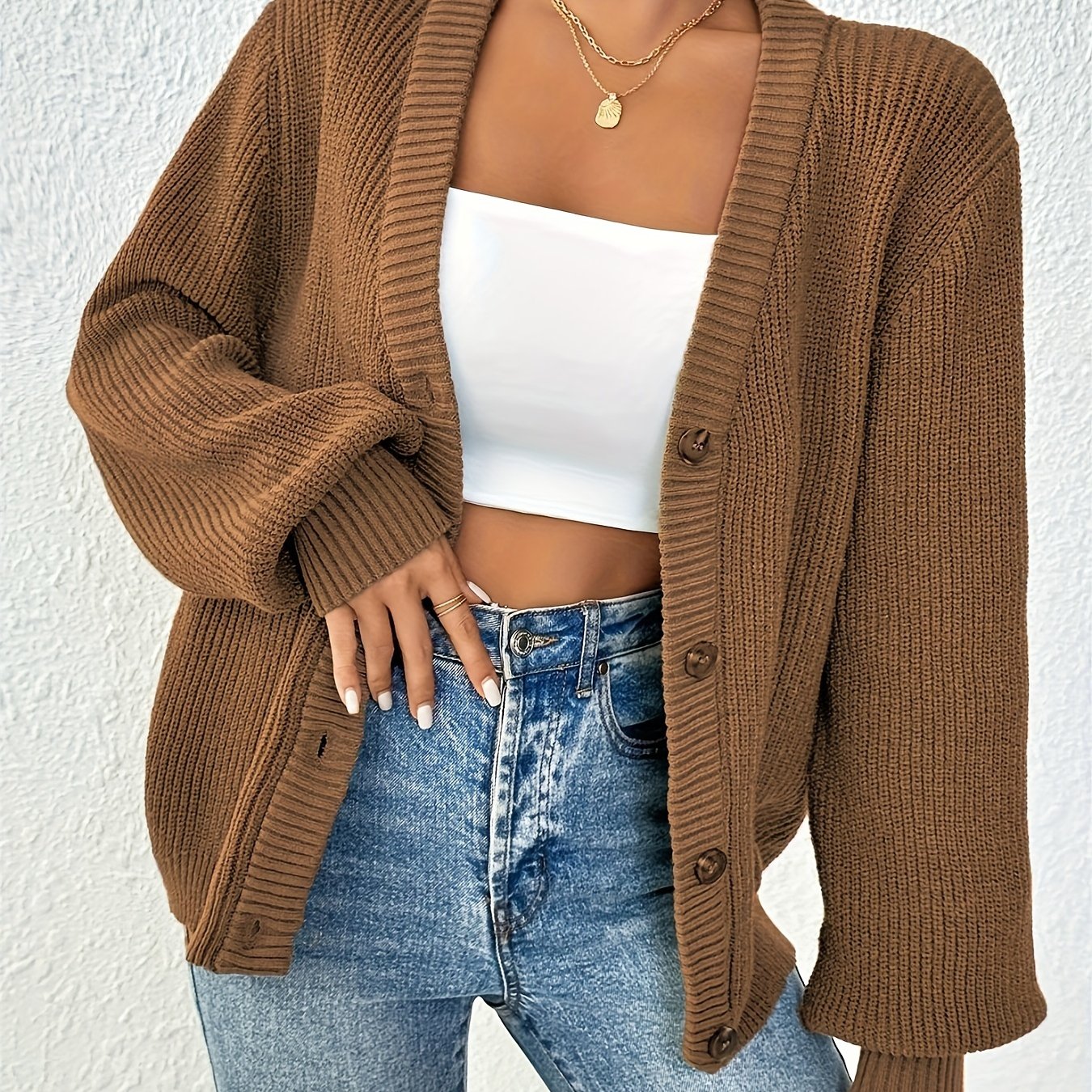 KNIT – Strickjacke mit Knopfleiste