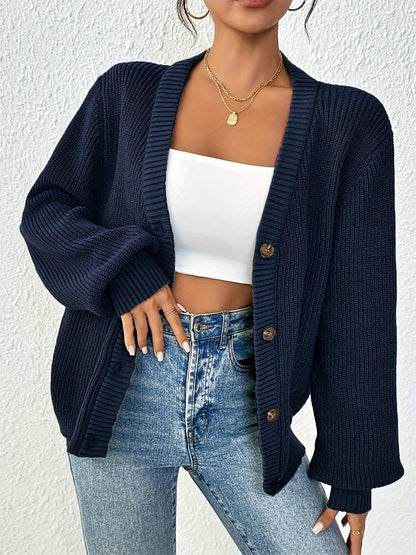 KNIT – Strickjacke mit Knopfleiste