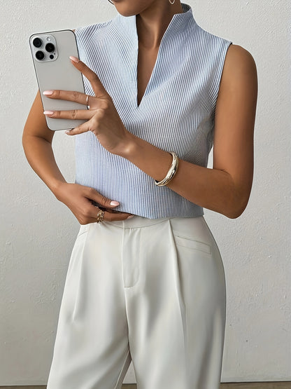 STRIP – Elegantes V-Neck Top mit Streifen