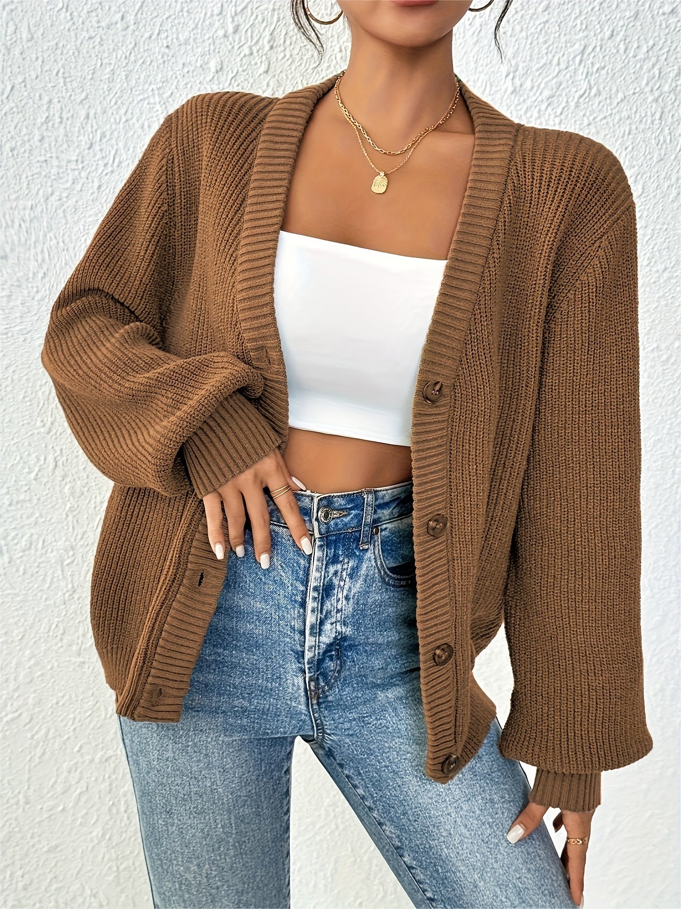 KNIT – Strickjacke mit Knopfleiste