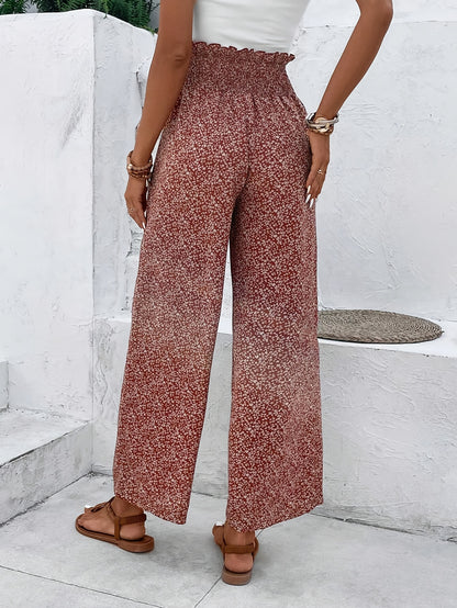 FLORA – Weite Blumenhose mit Rüschen-Detail