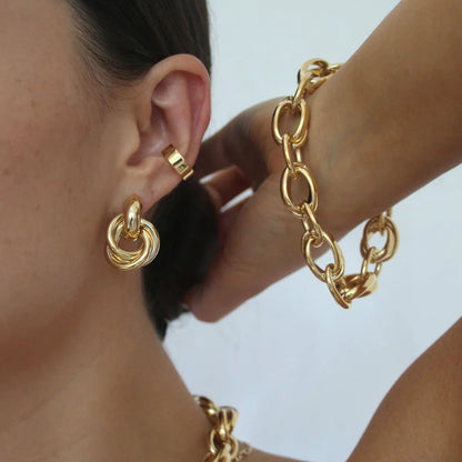 Statement Interlocking Ohrringe