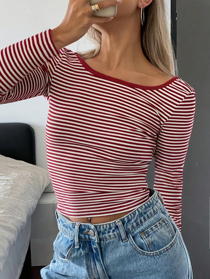 BACKY – Elegantes Langarmshirt mit Rückenausschnitt
