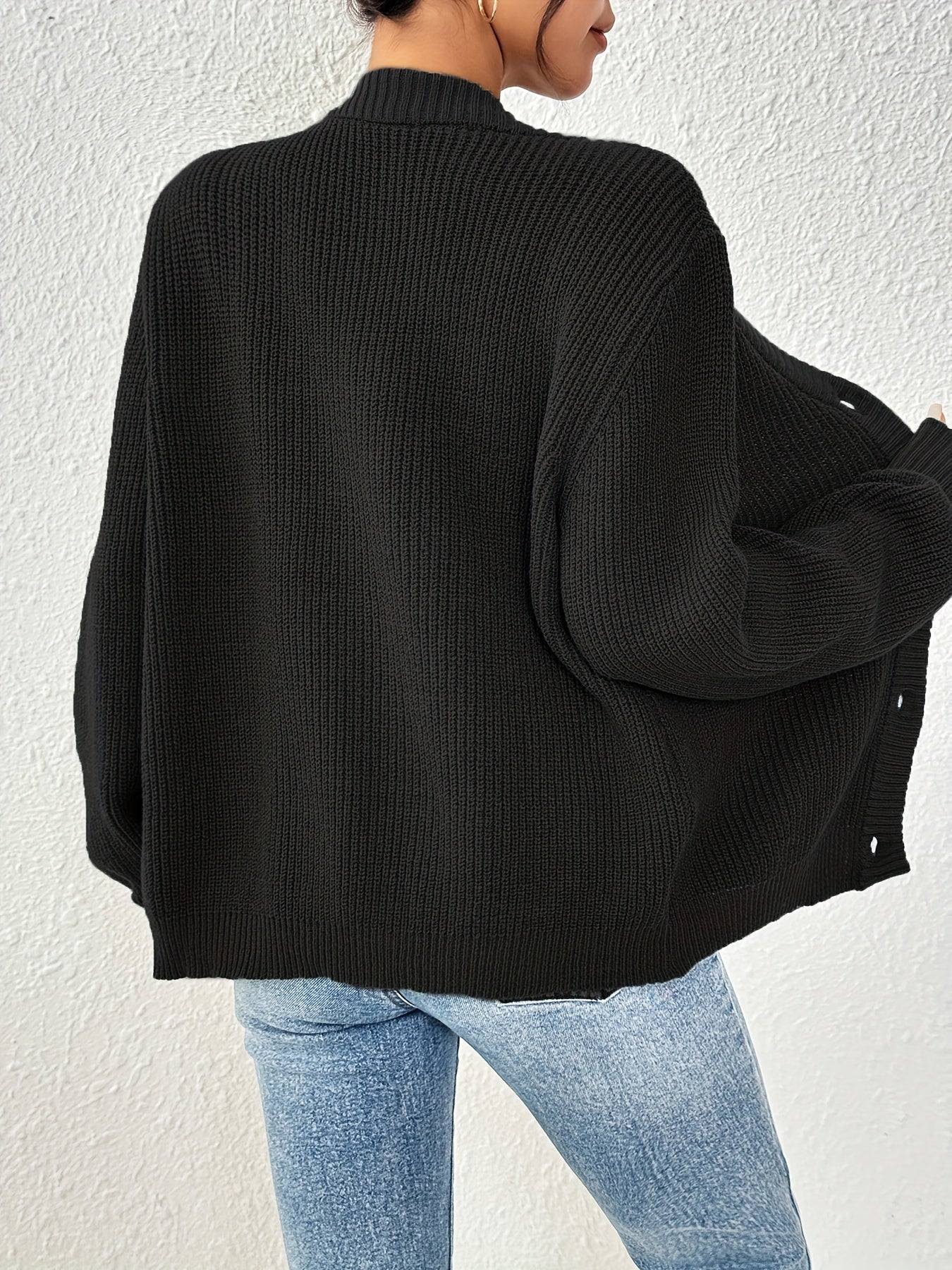 KNIT – Strickjacke mit Knopfleiste