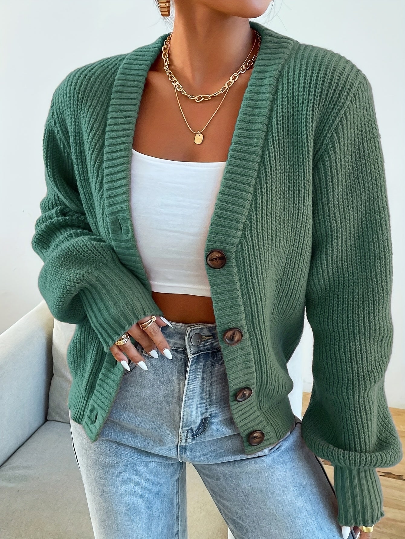 KNIT – Strickjacke mit Knopfleiste