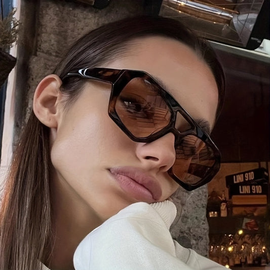 VIBE – Modische Damenbrille mit eckigem Rahmen