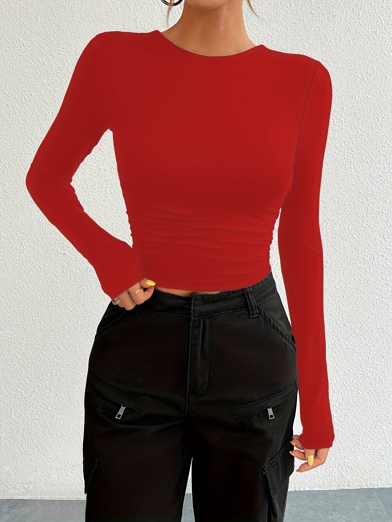 UBACK – Figurbetontes Langarmshirt mit Rückenausschnitt